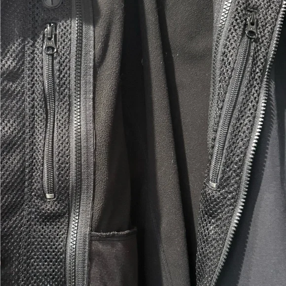 Harley-Davidson Black 3 in 1 Men’s Riding Jacket. Size XL. Like New!